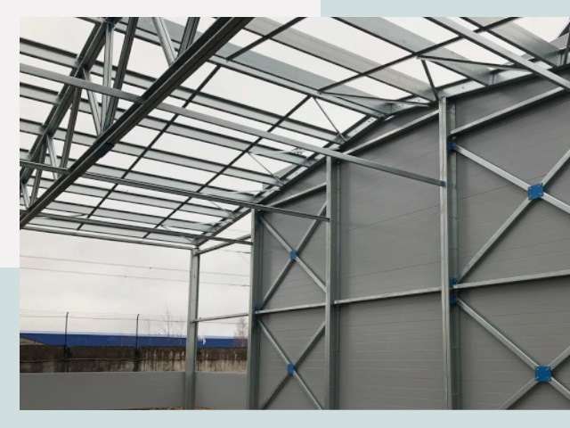 Каркасные ангары от СтальСтрой-Птр по цене от 609 руб.